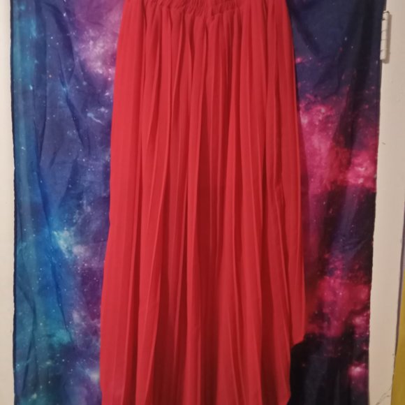 Red Maxi Skirt - Picture 2 of 2